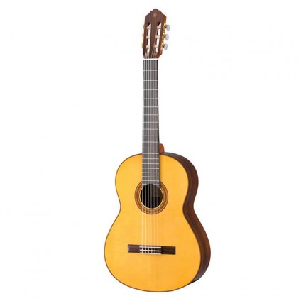 قیمت خرید فروش گیتار کلاسیک  Yamaha CG182S